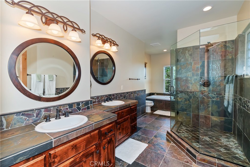 Arrowhead Woods (AWHW) - Residential