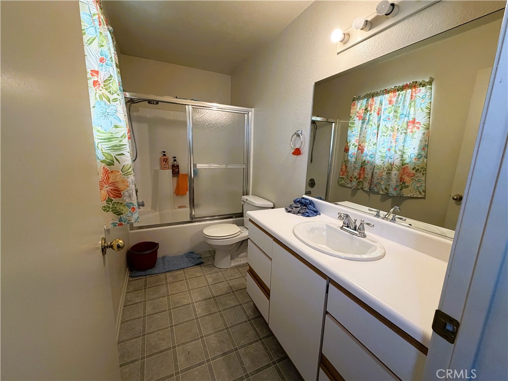 37822 Antibes Court