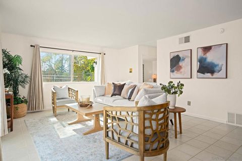 14105 Durhullen Dr Poway CA 92064