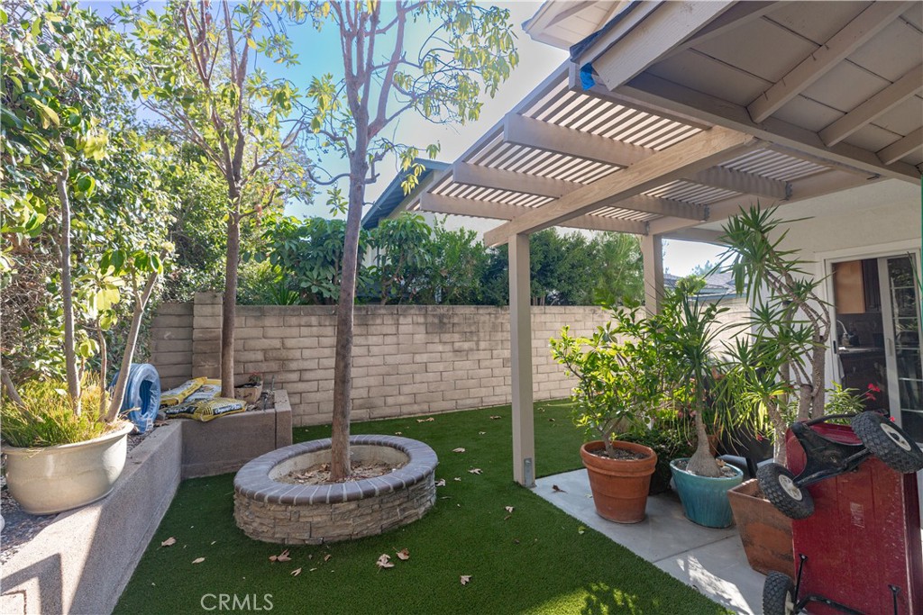 Country Club Park (CCP) - Residential Lease