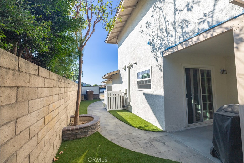 Country Club Park (CCP) - Residential Lease