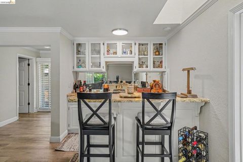 Tiny photo for 4670 Lariat Ln, Oakley, CA 94561 (MLS # 41142077)