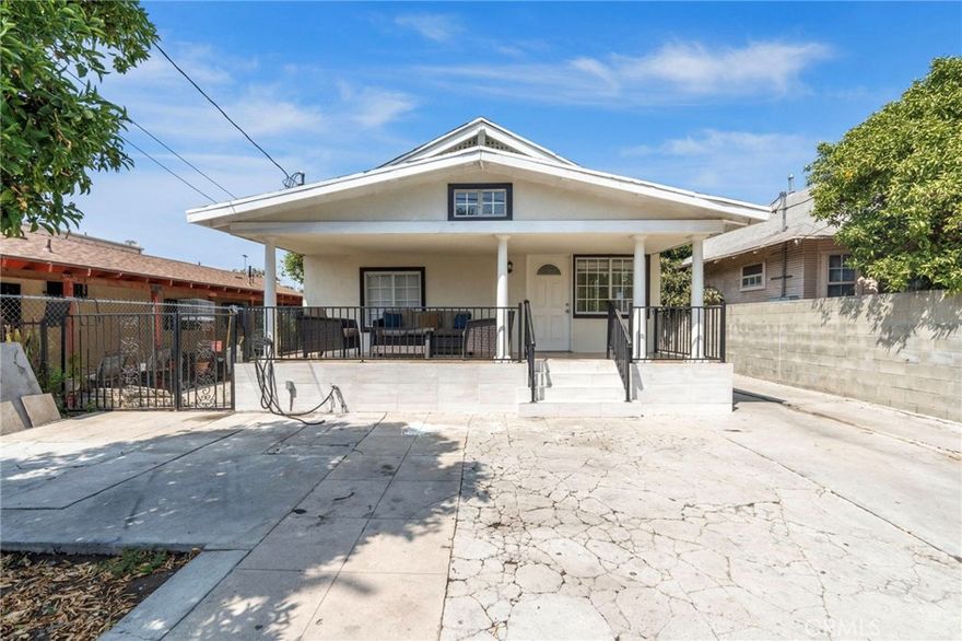 Welcome to 1545 E 41st Place, a rare duplex-style property offering exceptional versatility and income potential in the heart of Los Angeles. This unique opportunity features two separate units, each with its own private entrance.The front unit offers 4 bedrooms and 2 bathrooms, showcasing bright, open living spaces ideal for families. The rear unit includes 3 bedrooms and 1 bathroom, perfect for extended family, guests, or rental income. The property is fully gated, provides ample parking, and sits in a prime central location near Ross Snyder Recreation Center, Jefferson High School, and convenient freeway access to Downtown Los Angeles and surrounding communities.Whether you choose to live in one and rent the other or rent both for strong cash flow, this property delivers exceptional value in a rapidly growing neighborhood. Don’t miss this versatile investment opportunity!