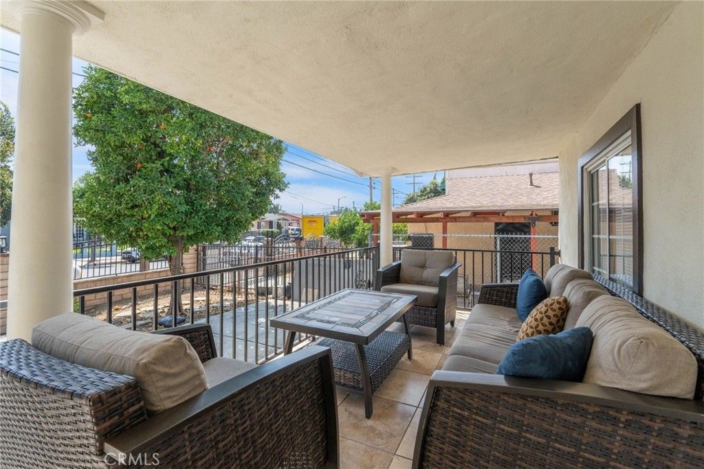 Photo of 1545 E 41st Pl, Los Angeles, CA 90011 (MLS # WS25243969)