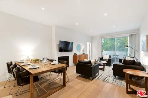 Photo of 1818 Thayer Avenue #201, Los Angeles, CA 90025 (MLS # 26853171)