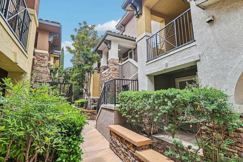 Photo of 152 Via Montisi, Santee, CA 92071 (MLS # 260016290SD)