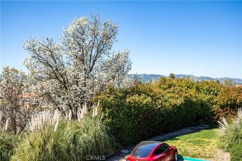 Tiny photo for 827 Marlbank, Paso Robles, CA 93446 (MLS # NS26060830)