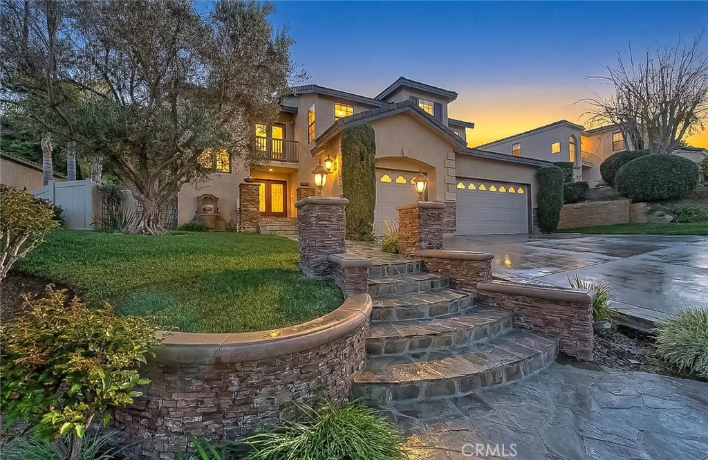 2750 Hidden Hills