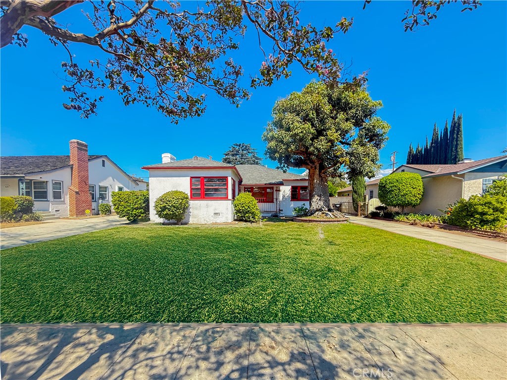 Nestled in the highly sought-after North San Gabriel community, this charming 1940s home offers an incredible blend of location, space, and potential. With 1,531 sqft of living space, 3 bedrooms, and 2 baths, this property sits on an expansive 8,210 sq ft lot—one of its standout features. Perfect for families, it’s located within the acclaimed Gabrielino High School district and offers unparalleled convenience. Everything you need is moments away: supermarkets, authentic Chinese dining, retails and a golf course are just around the corner. The home has been thoughtfully updated with a newer roof and newer HVAC system, ensuring move-in readiness while preserving its classic charm. Natural light fills the interior, creating a warm and inviting atmosphere. A rare highlight is the detached garage at the rear of the lot, presenting an excellent opportunity to build an ADU—ideal for extended family, rental income, or flexible space. This is more than a home—it’s an investment in one of Southern California’s most desirable neighborhoods. Don’t miss this unique offering! Exceptional Opportunity in Prime Location! Check with Brokers on the agent remarks.