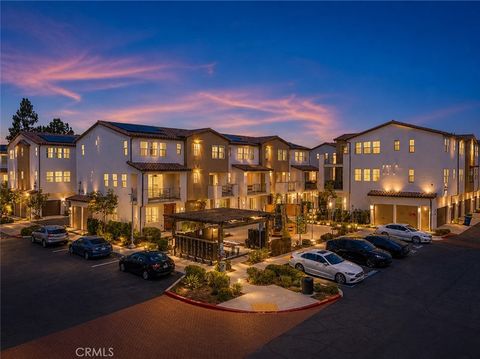 Photo of 657 Sunrise Street, Covina, CA 91723 (MLS # WS26099206)