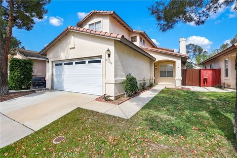 Photo of 27668 Parkside Dr, Temecula, CA 92591 (MLS # PW26048510)