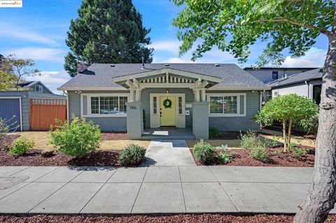Photo of 1146 Masonic Ave Ave, Albany, CA 94706 (MLS # 41114867)