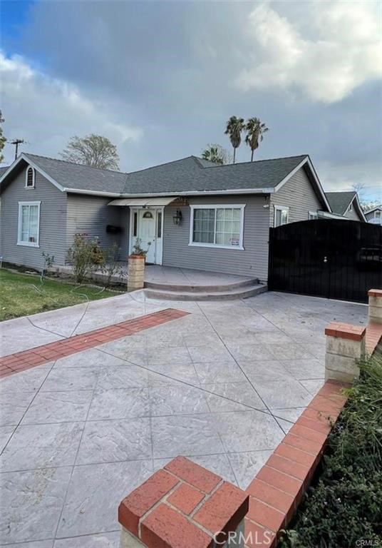 326 E Bishop