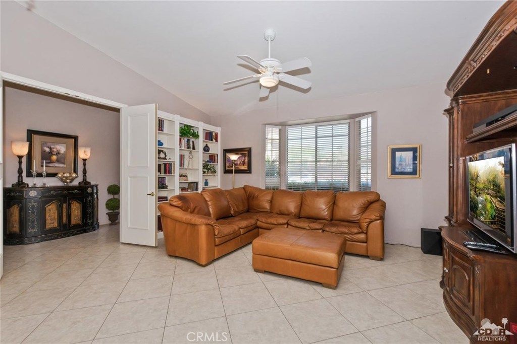 Sun Villas - Residential