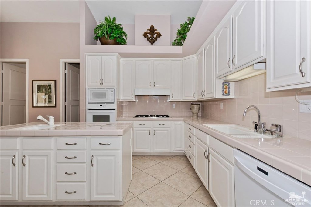 Sun Villas - Residential