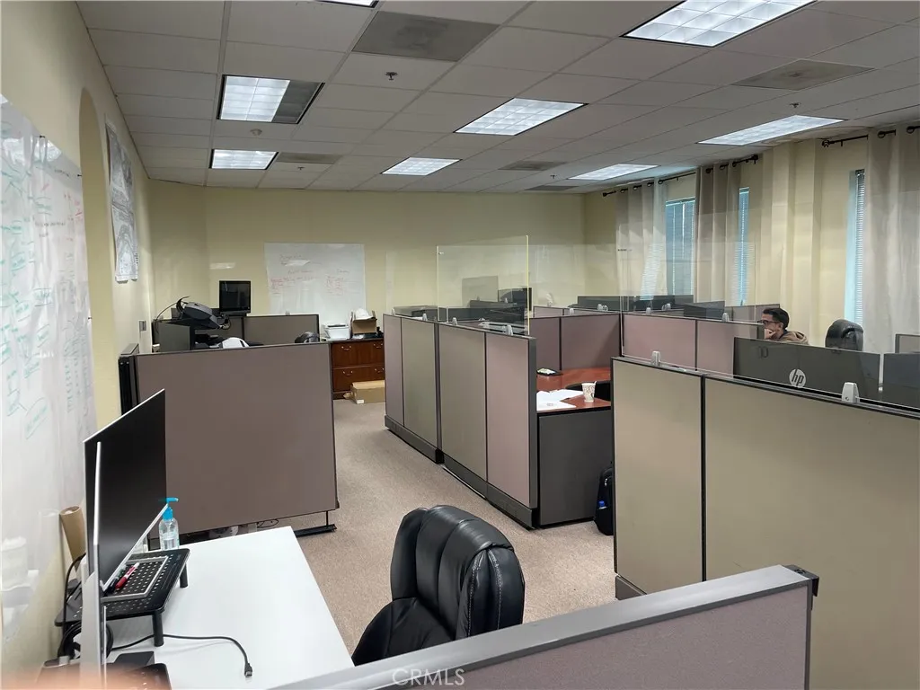 Costa Mesa, California 92626, United States, ,Residential,Active,242592