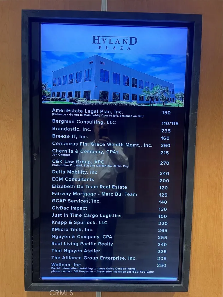 Costa Mesa, California 92626, United States, ,Residential,Active,242592