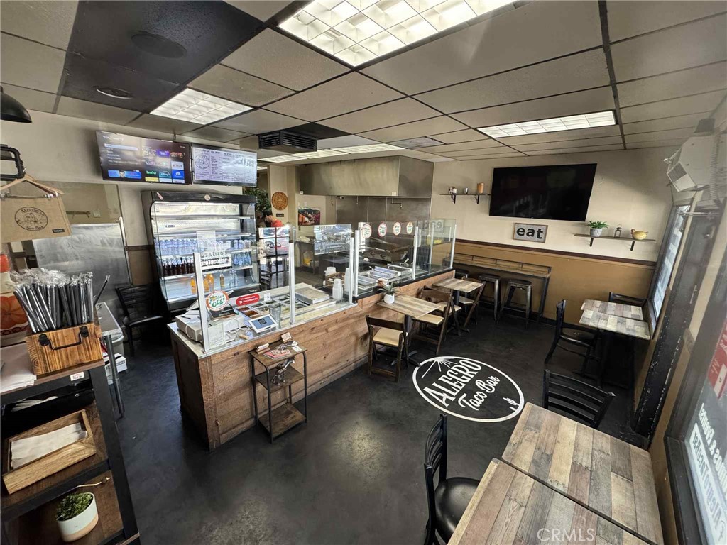 410 E Chapman Avenue