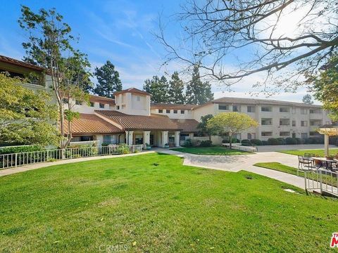 Photo of 501 501 Palisades drive, Pacific Palisades, CA 90272 (MLS # SR25235767)