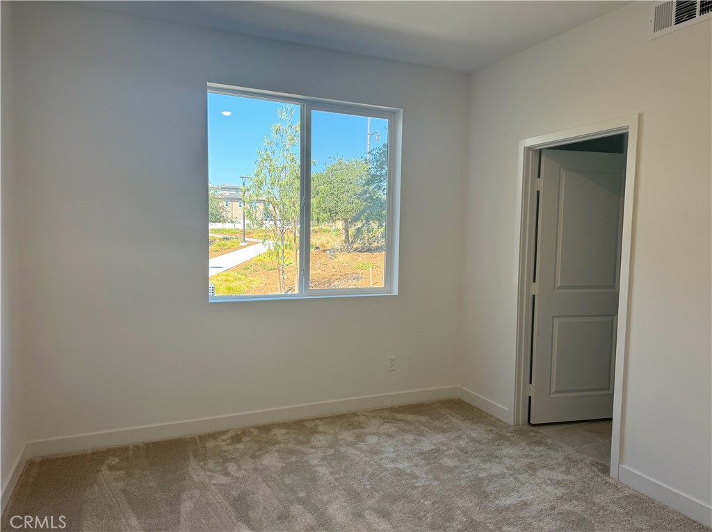 Solis Park - Residential Lease