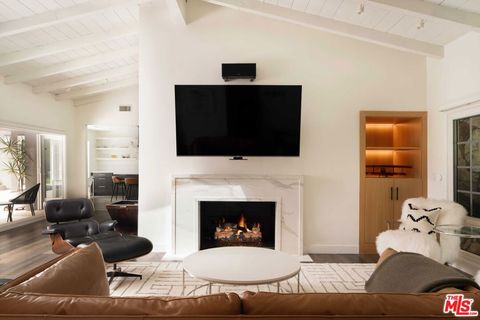 Photo of 2823 Moraga Drive, Los Angeles, CA 90077 (MLS # 26740569)