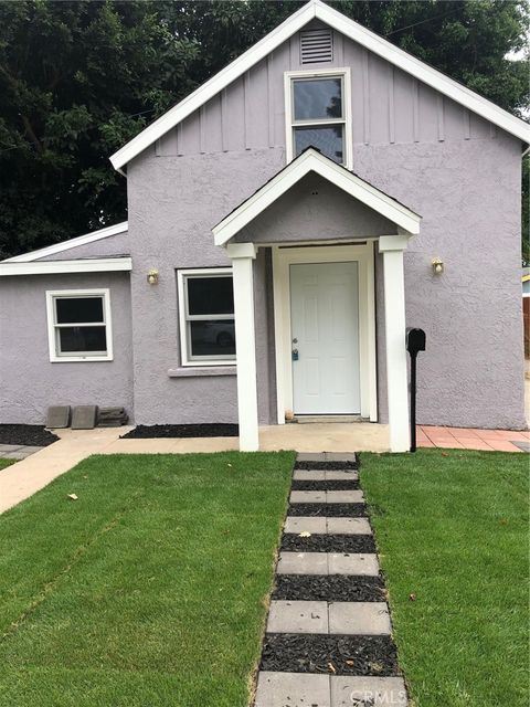 Photo of 354 E Culver Avenue, Orange, CA 92866 (MLS # TR25184368)