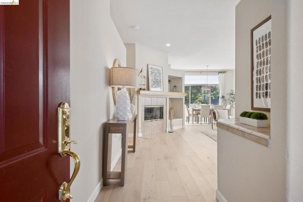5503 Rainbow Cir