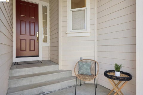 Tiny photo for 5503 Rainbow Cir CIR, Santa Rosa, CA 95409 (MLS # 41151316)