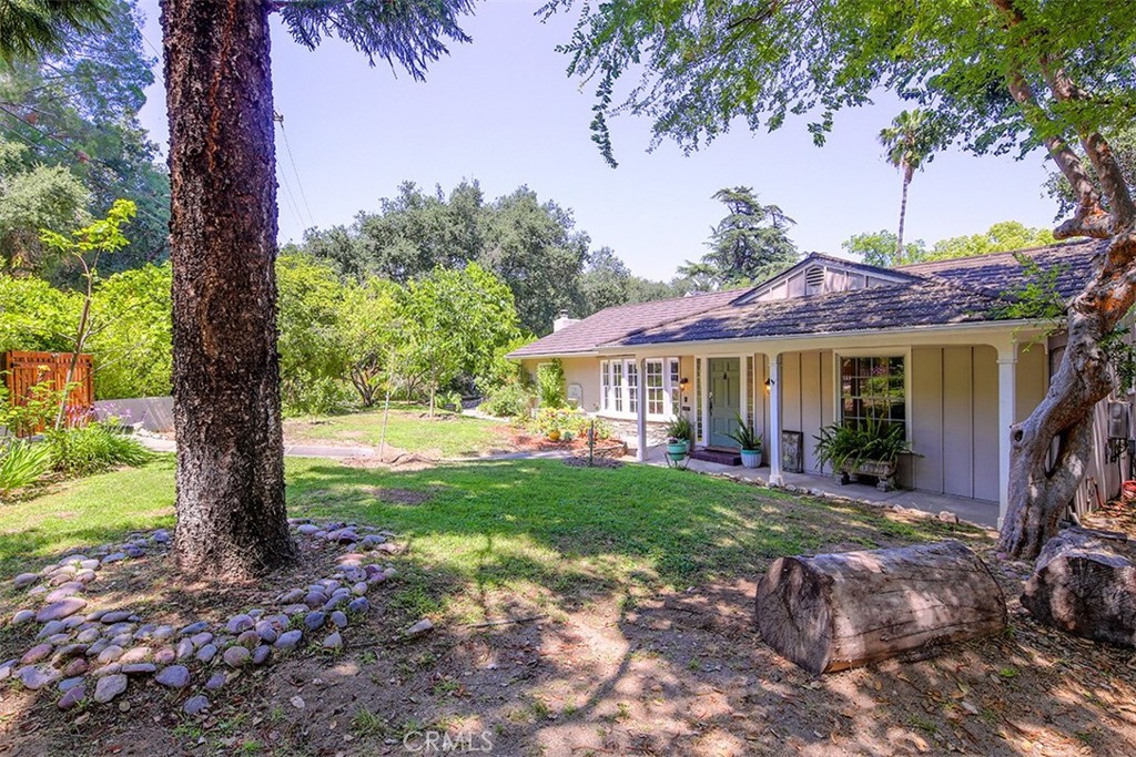 2450 Hermosita Drive
