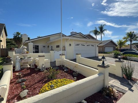 Photo of 28482 La Noche, Mission Viejo, CA 92692 (MLS # OC26065578)