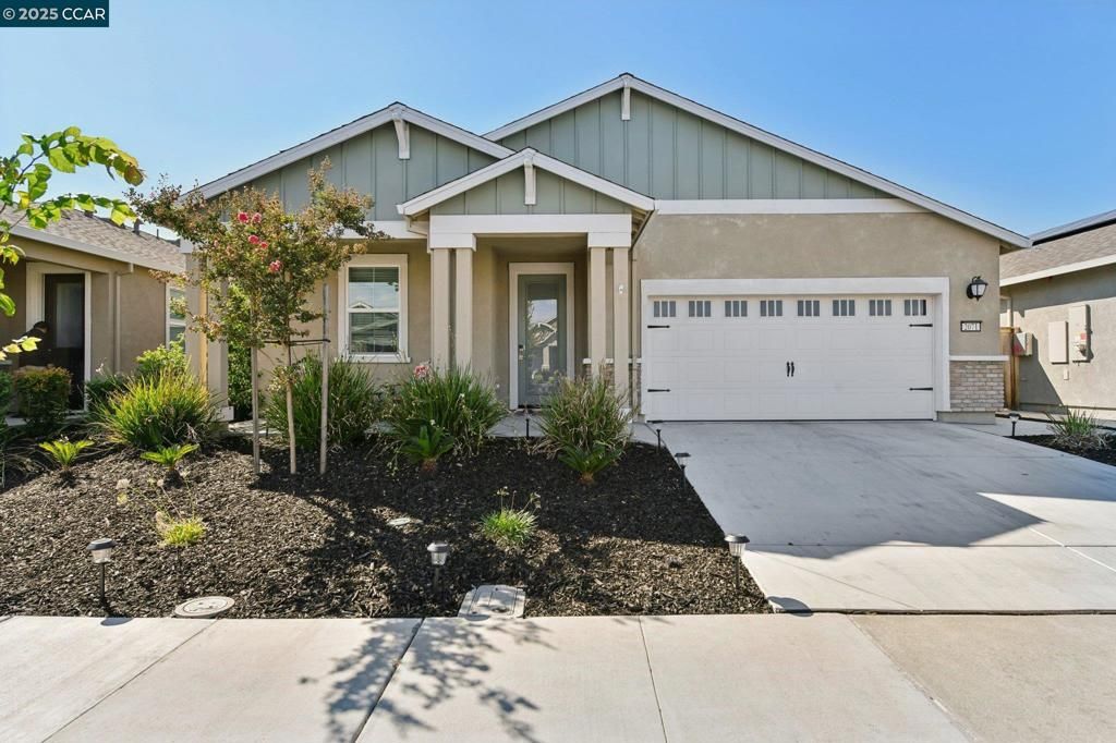 Photo of 2071 Lavender Pl Pl, Rio Vista, CA 94571 (MLS # 41112532)