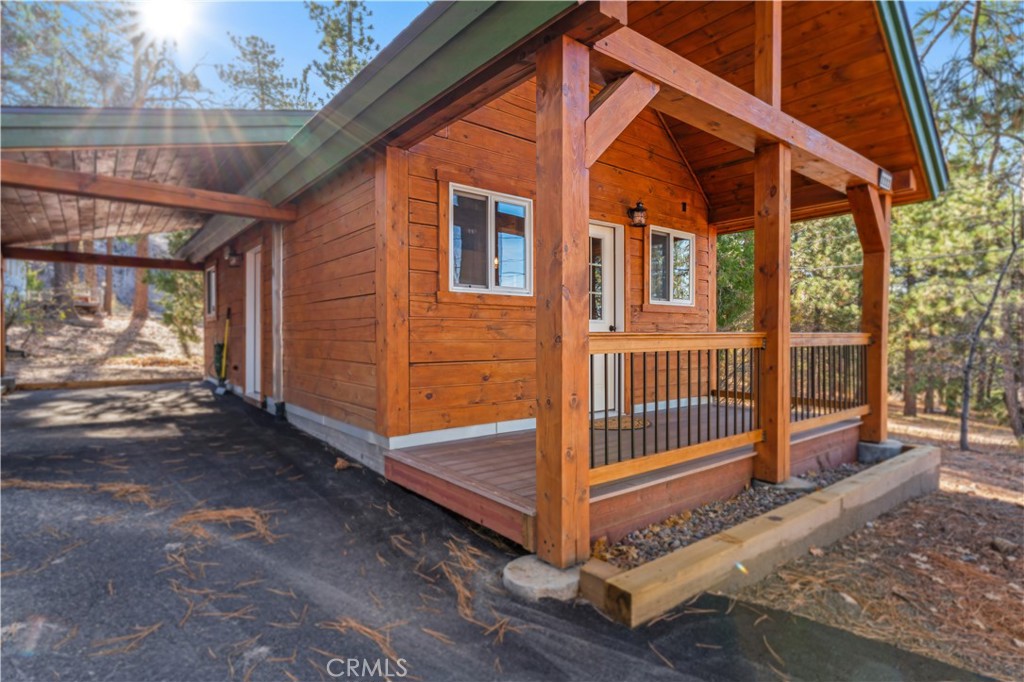 2222 Sierra View Drive