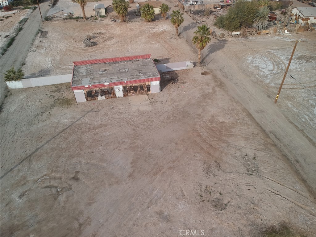 1581 E Hobsonway