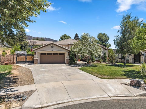 Photo of 13675 Village Court, Yucaipa, CA 92399 (MLS # IG26166024)