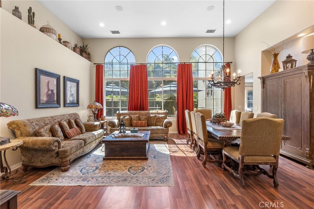 13675 Village Court