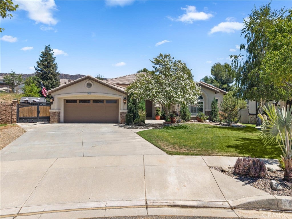13675 Village Court