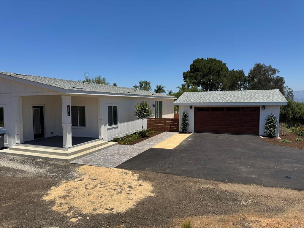 28676 Mountain Lilac Road