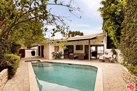 Photo of 303 Mavis Drive, Los Angeles, CA 90065 (MLS # 26673223)