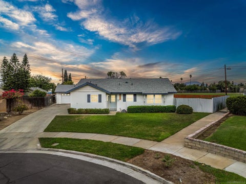 Featured picture for the property 250040263SD