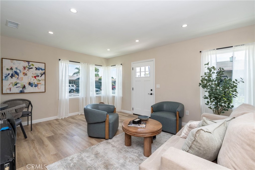 Artcraft Manor (AM) - Residential Lease