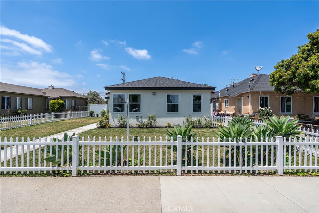 Artcraft Manor (AM) - Residential Lease