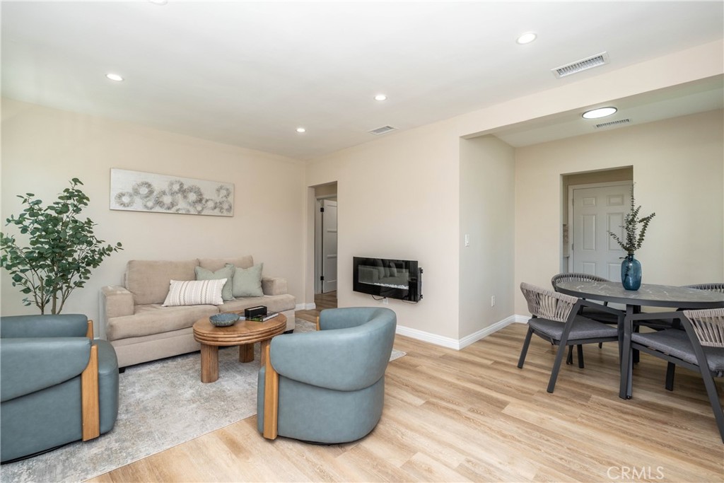 Artcraft Manor (AM) - Residential Lease