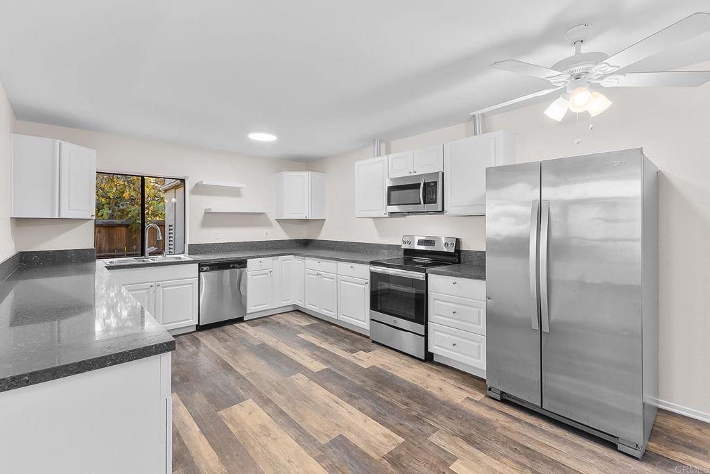 10767 Caminito Bravura