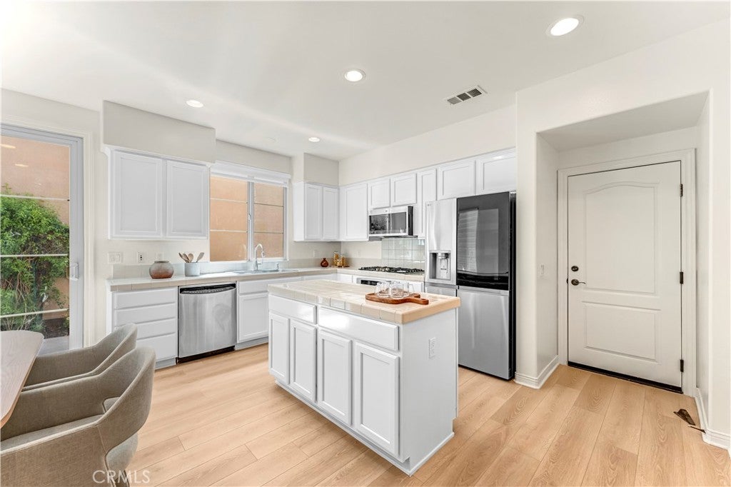 76 Canal, Irvine CA 92620 - Photo 21