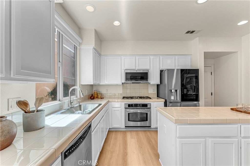 76 Canal, Irvine CA 92620 - Photo 25