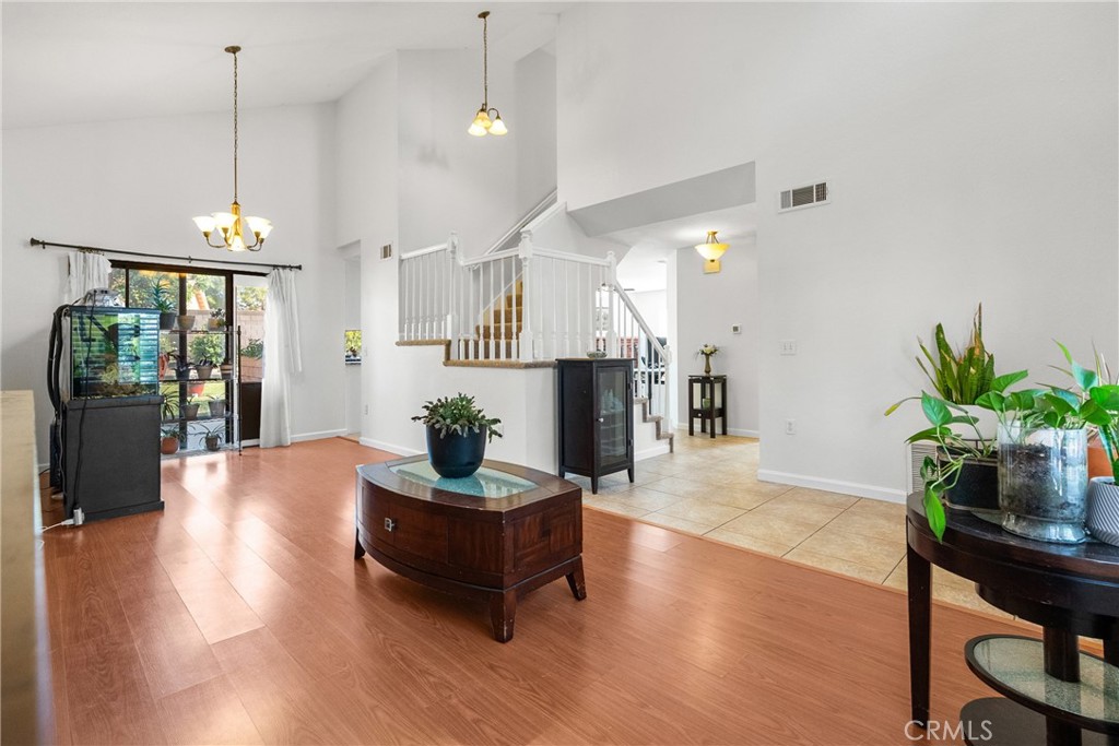 2512 Mildwood Court