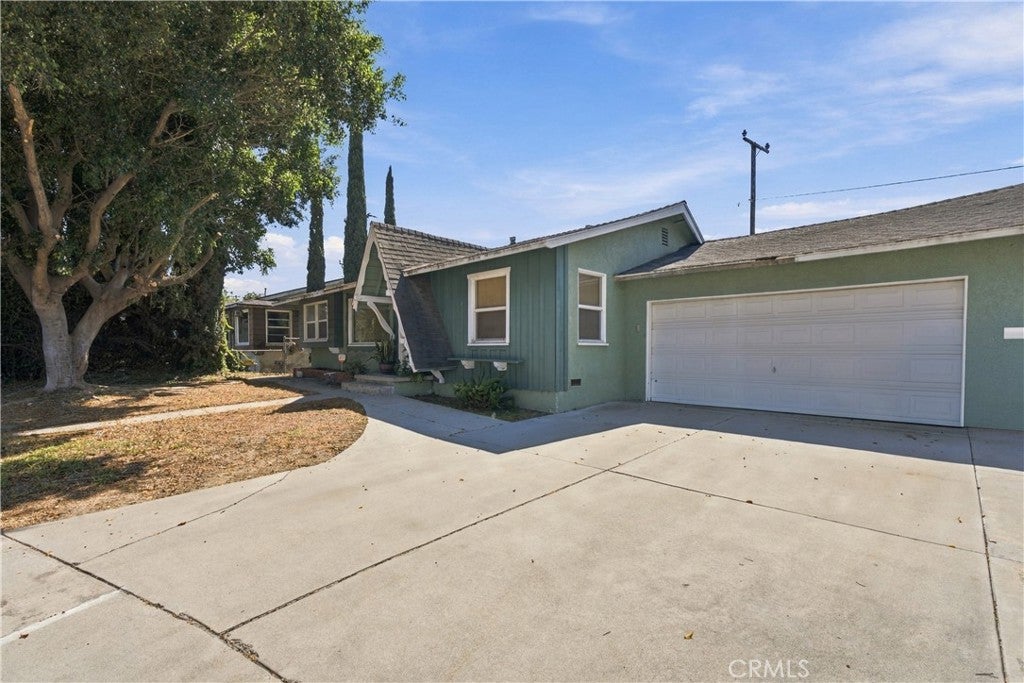 21211 Haston