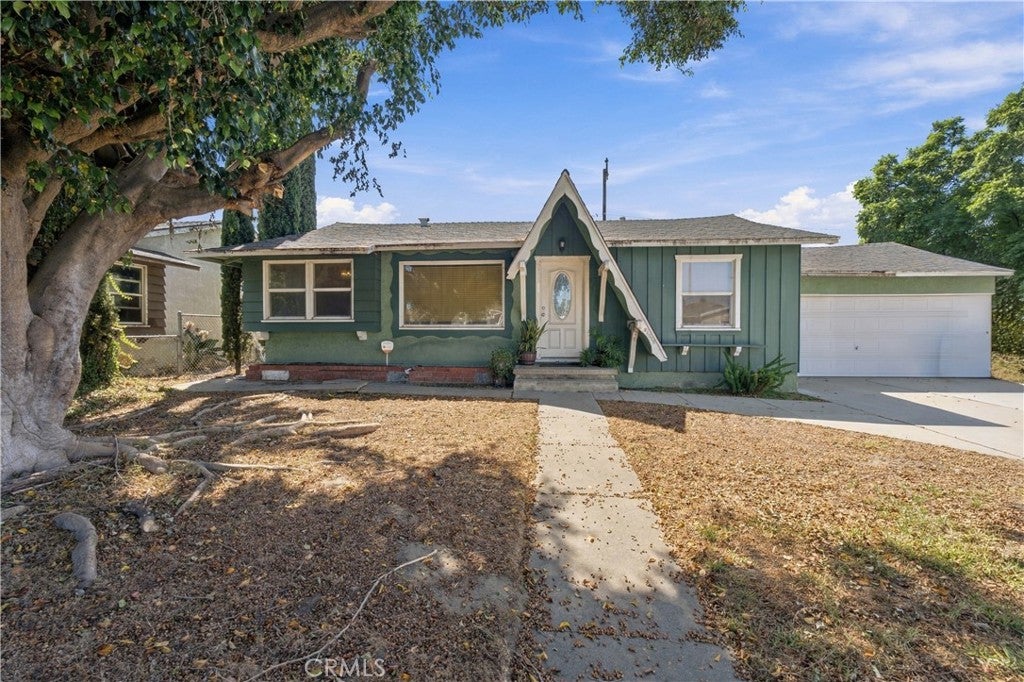 21211 Haston