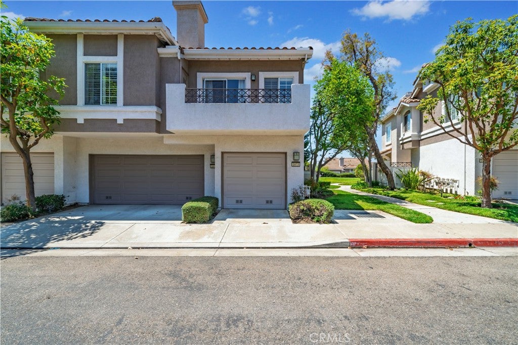 1073 S Daybreak Court