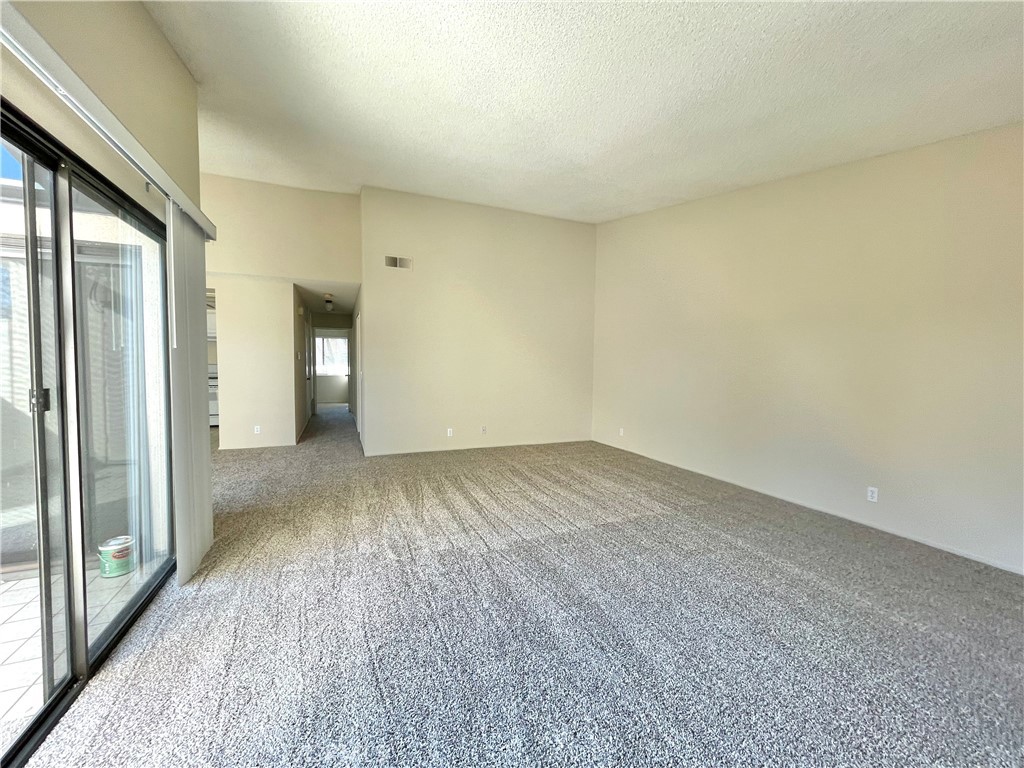 8605 solano cr. 1006a